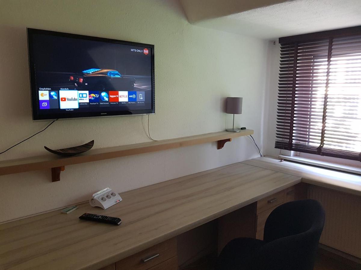 Apartment Am Suedpark Erfurt - Inkl Garten Mit Sitzlounge - Zentrumsnah 外观 照片