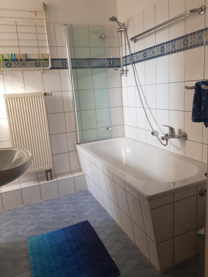 Apartment Am Suedpark Erfurt - Inkl Garten Mit Sitzlounge - Zentrumsnah 外观 照片