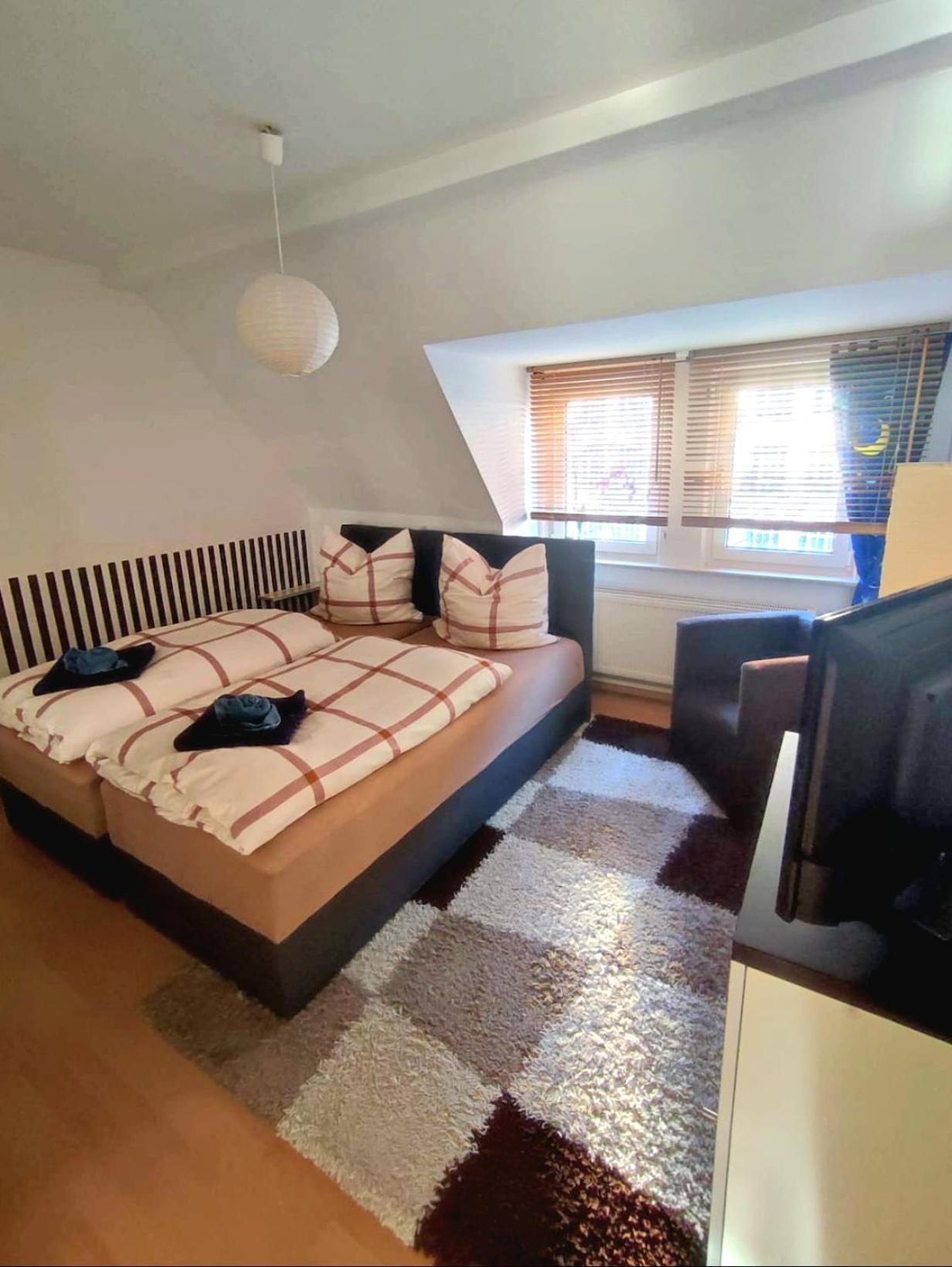 Apartment Am Suedpark Erfurt - Inkl Garten Mit Sitzlounge - Zentrumsnah 外观 照片