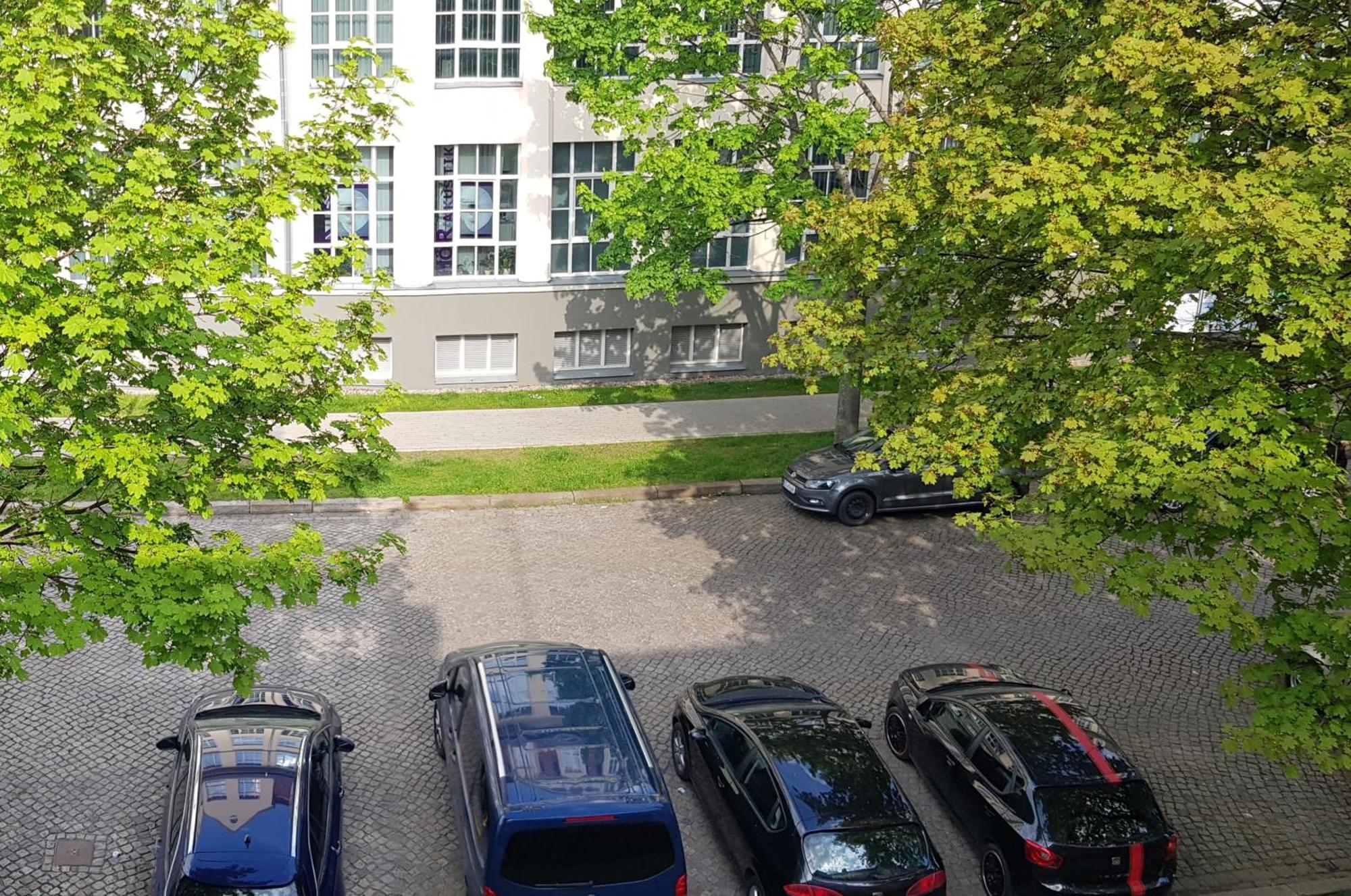Apartment Am Suedpark Erfurt - Inkl Garten Mit Sitzlounge - Zentrumsnah 外观 照片